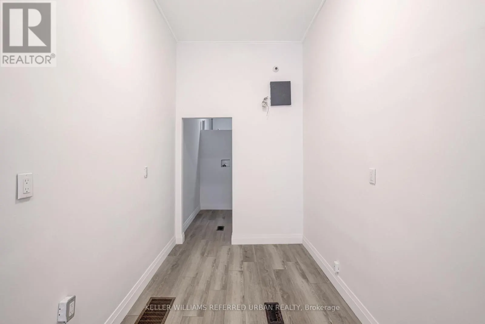 499 DANFORTH AVENUE