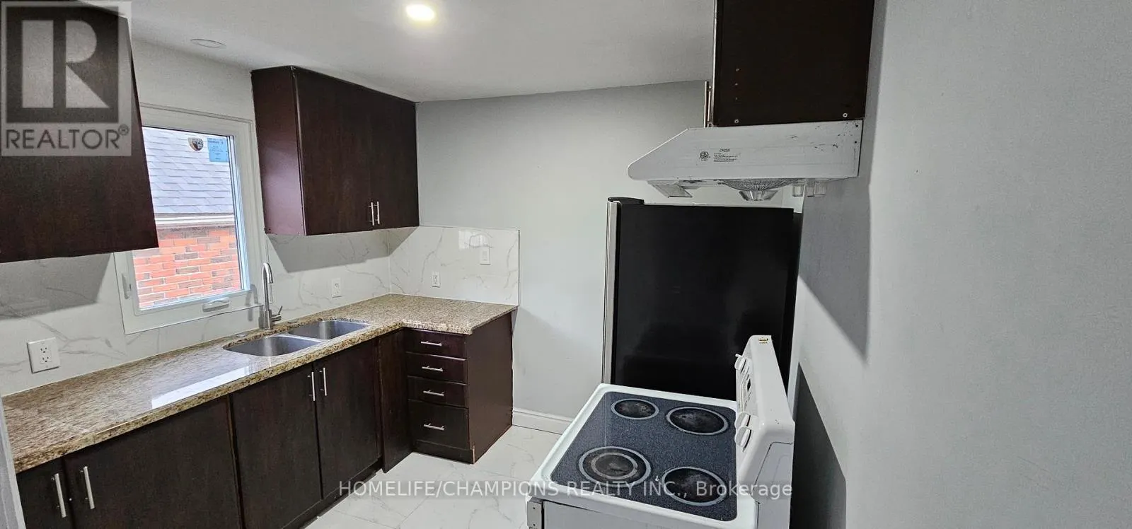 55 CENTRAL PARK BOULEVARD N