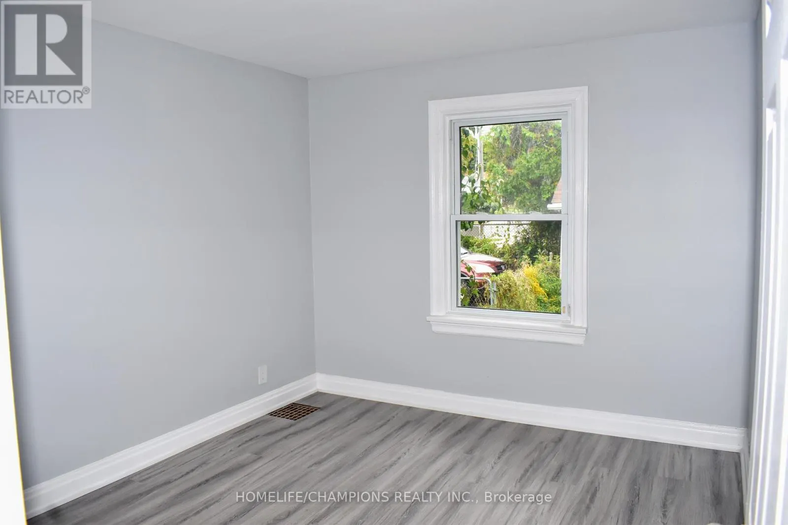 55 CENTRAL PARK BOULEVARD N