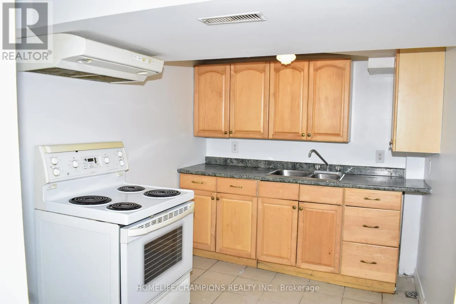 55 CENTRAL PARK BOULEVARD N