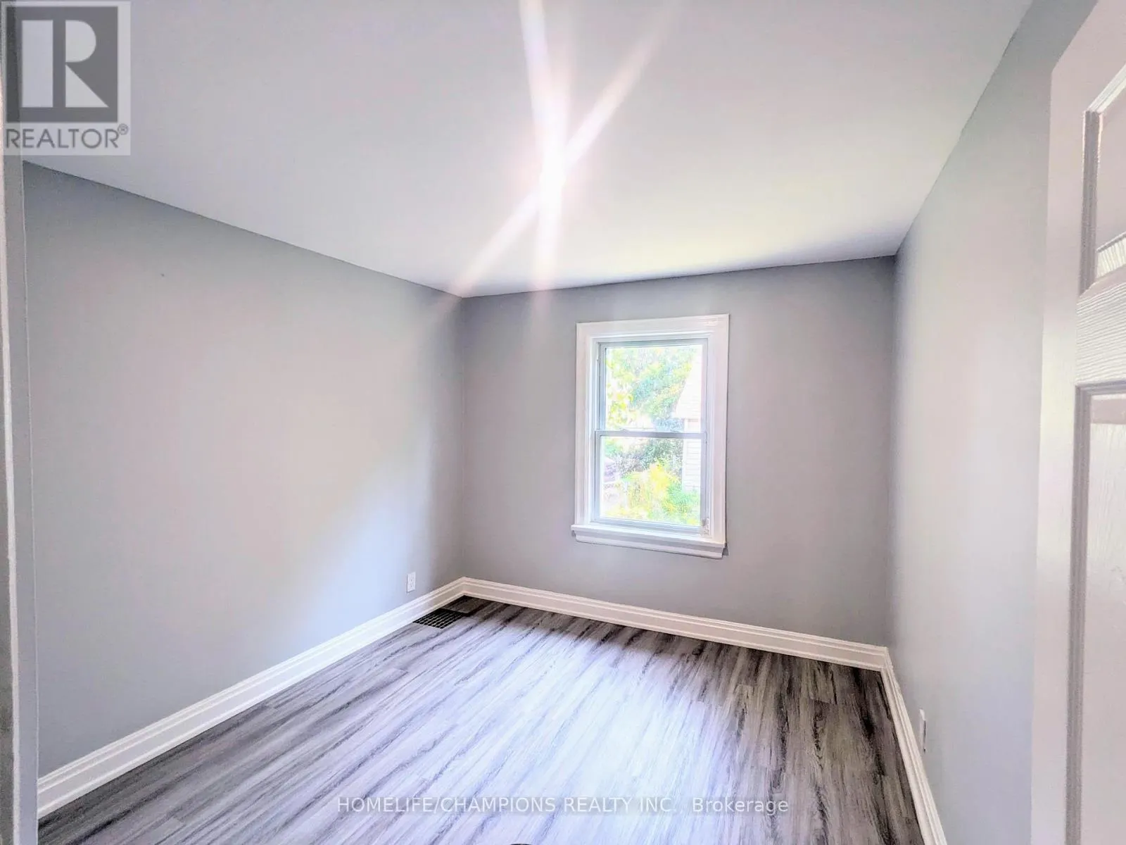 55 CENTRAL PARK BOULEVARD N