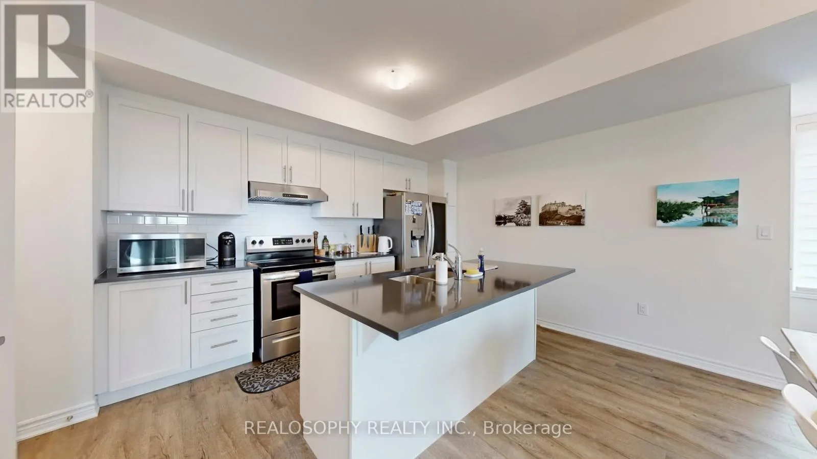 211 1034 RELECTION PLACE