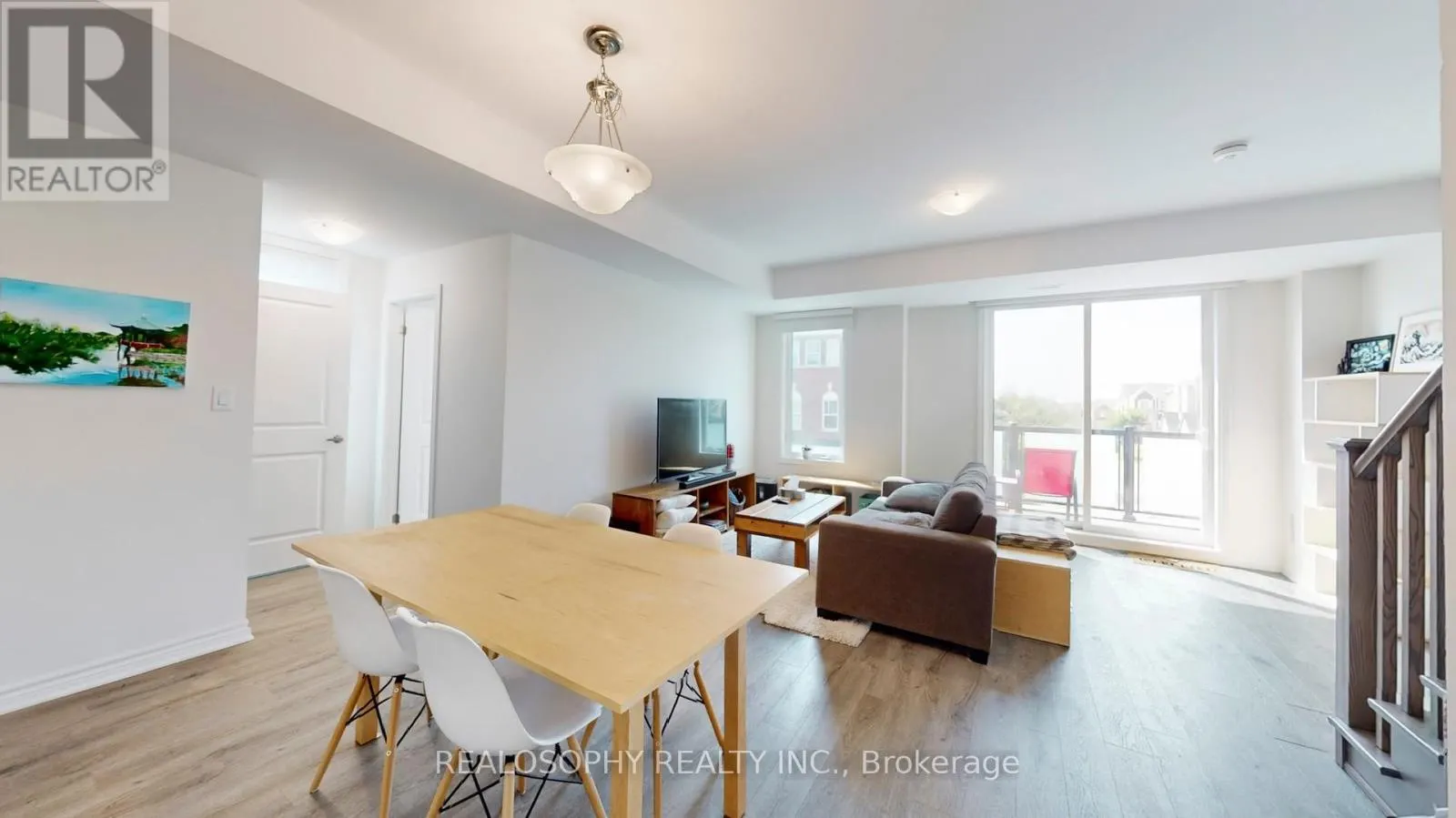211 1034 RELECTION PLACE