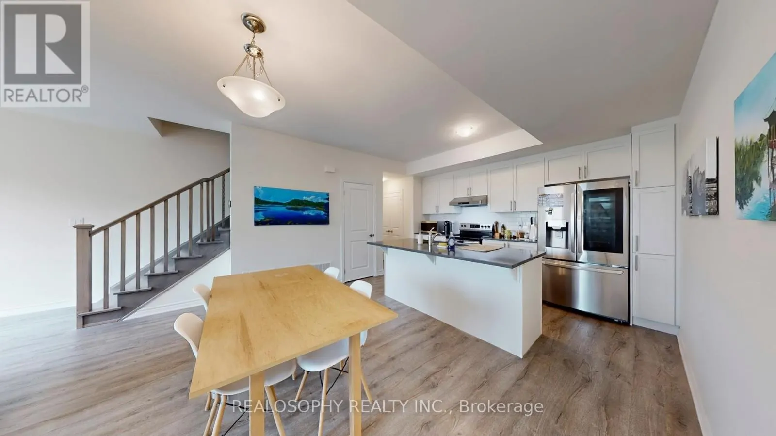 211 1034 RELECTION PLACE