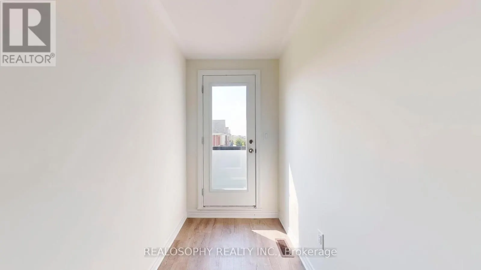 211 1034 RELECTION PLACE