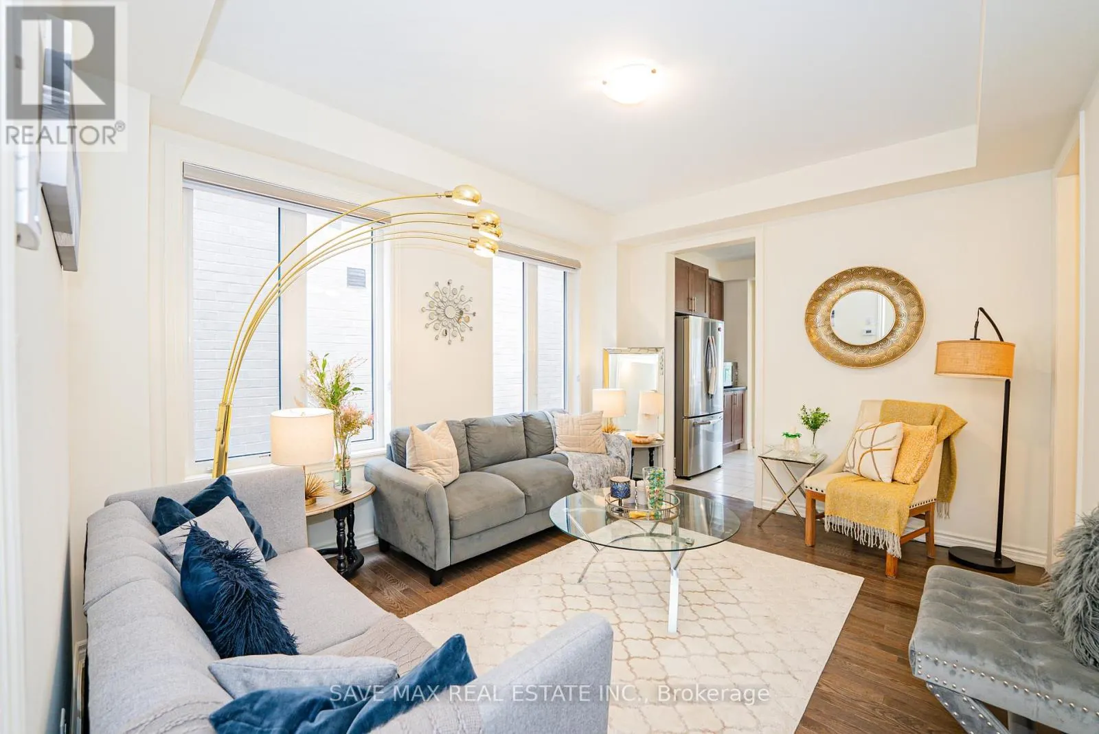 2092 COPPERMINE STREET
