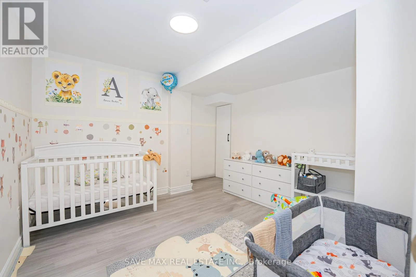 2092 COPPERMINE STREET