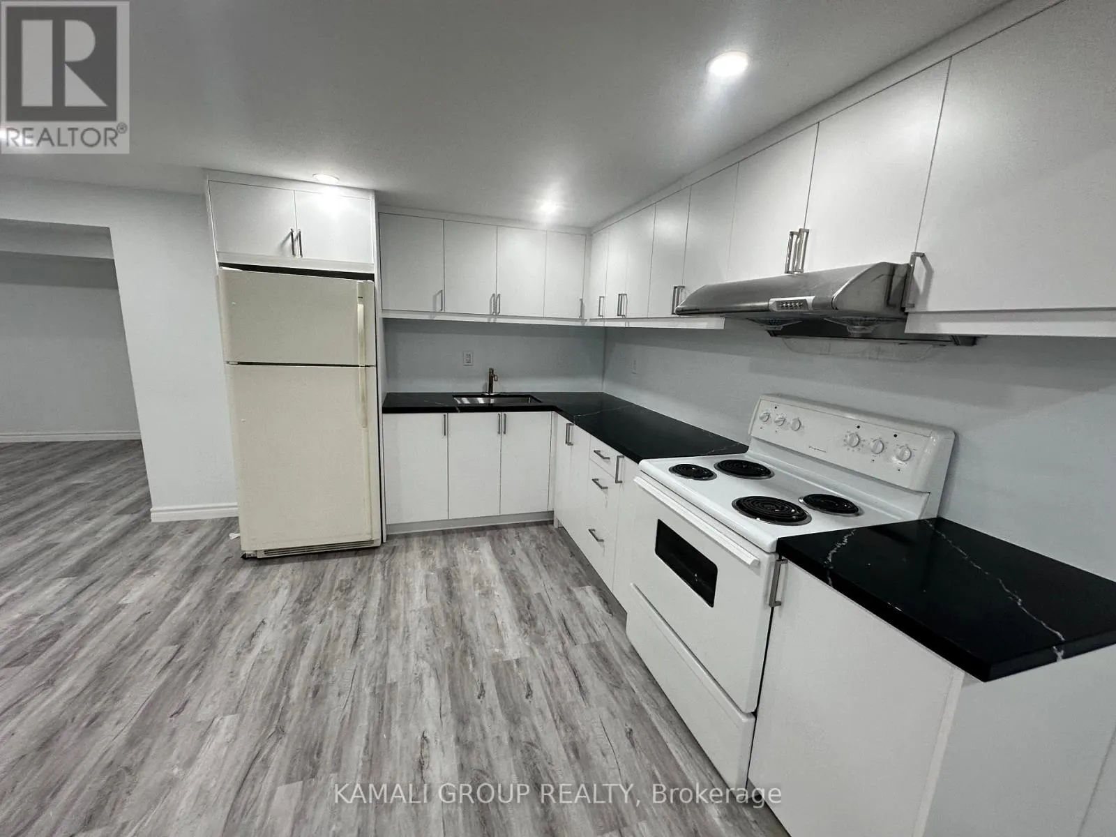 BSMT - 25 LEWIN CRESCENT