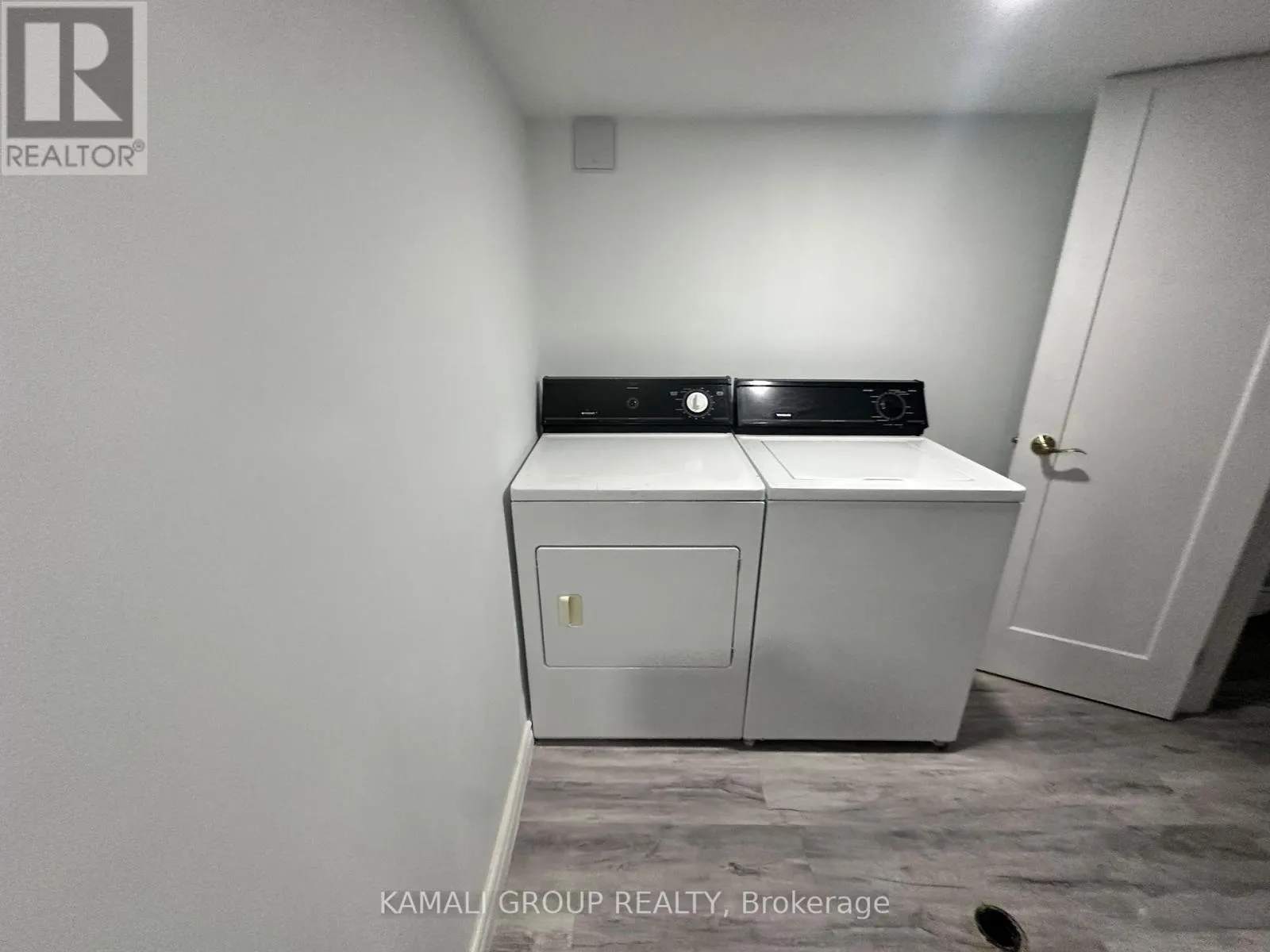 BSMT - 25 LEWIN CRESCENT