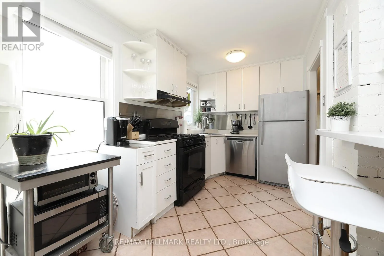 1 FURNIVAL ROAD