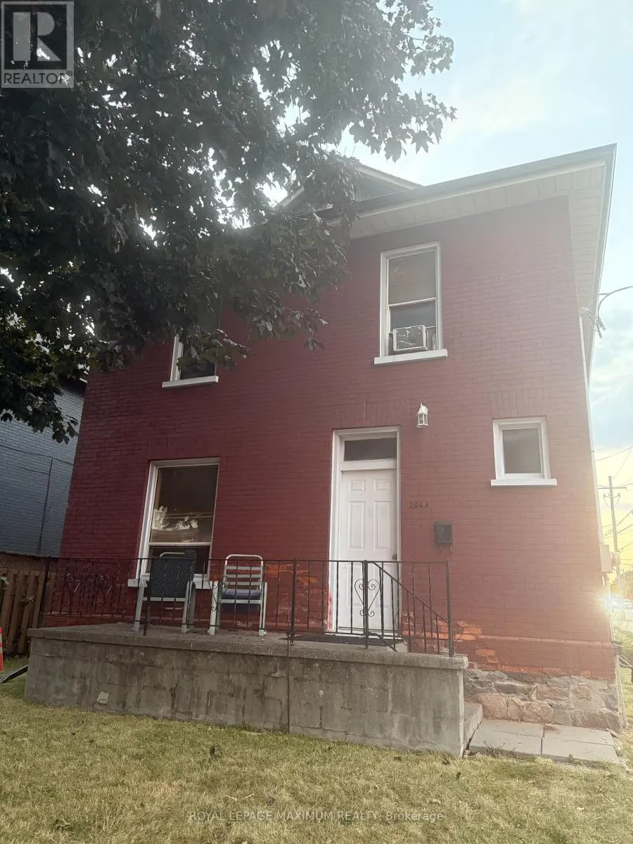 264 ATHOL STREET E