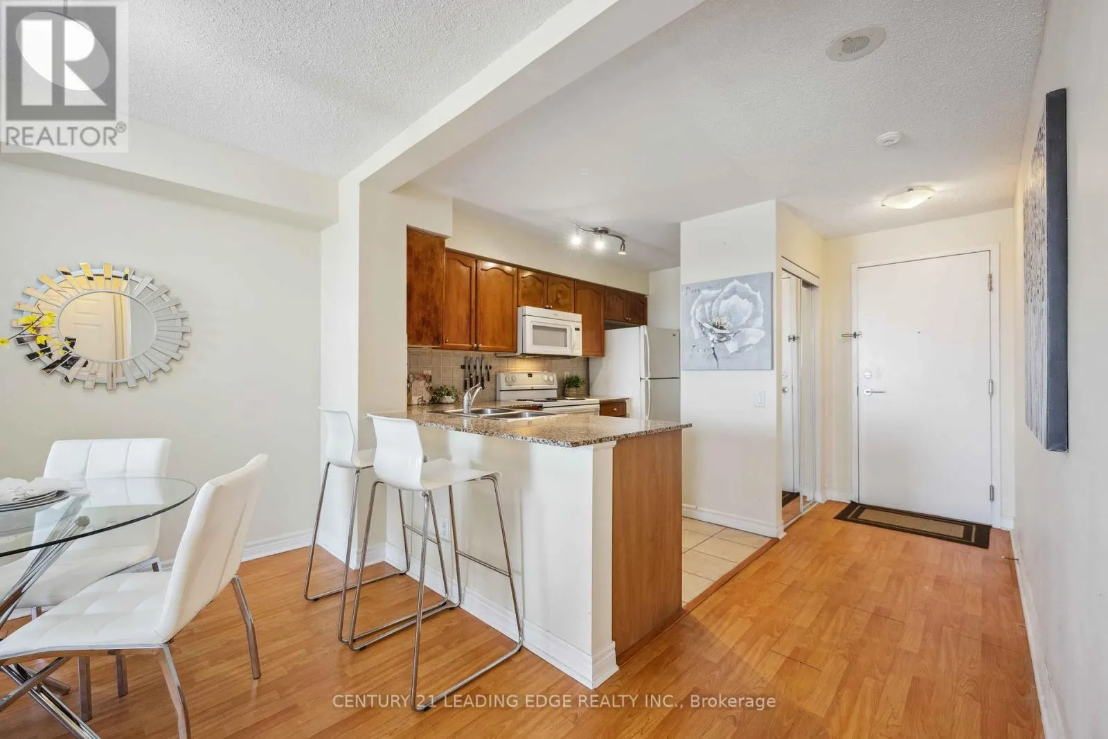2301 - 83 BOROUGH DRIVE