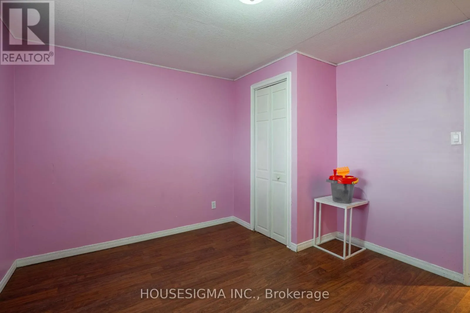 82 - 321 BLACKTHORN STREET