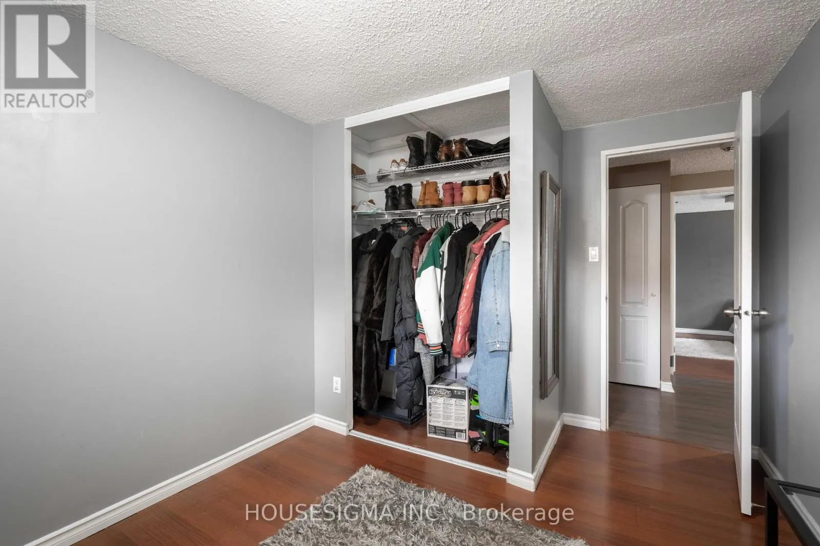 82 - 321 BLACKTHORN STREET