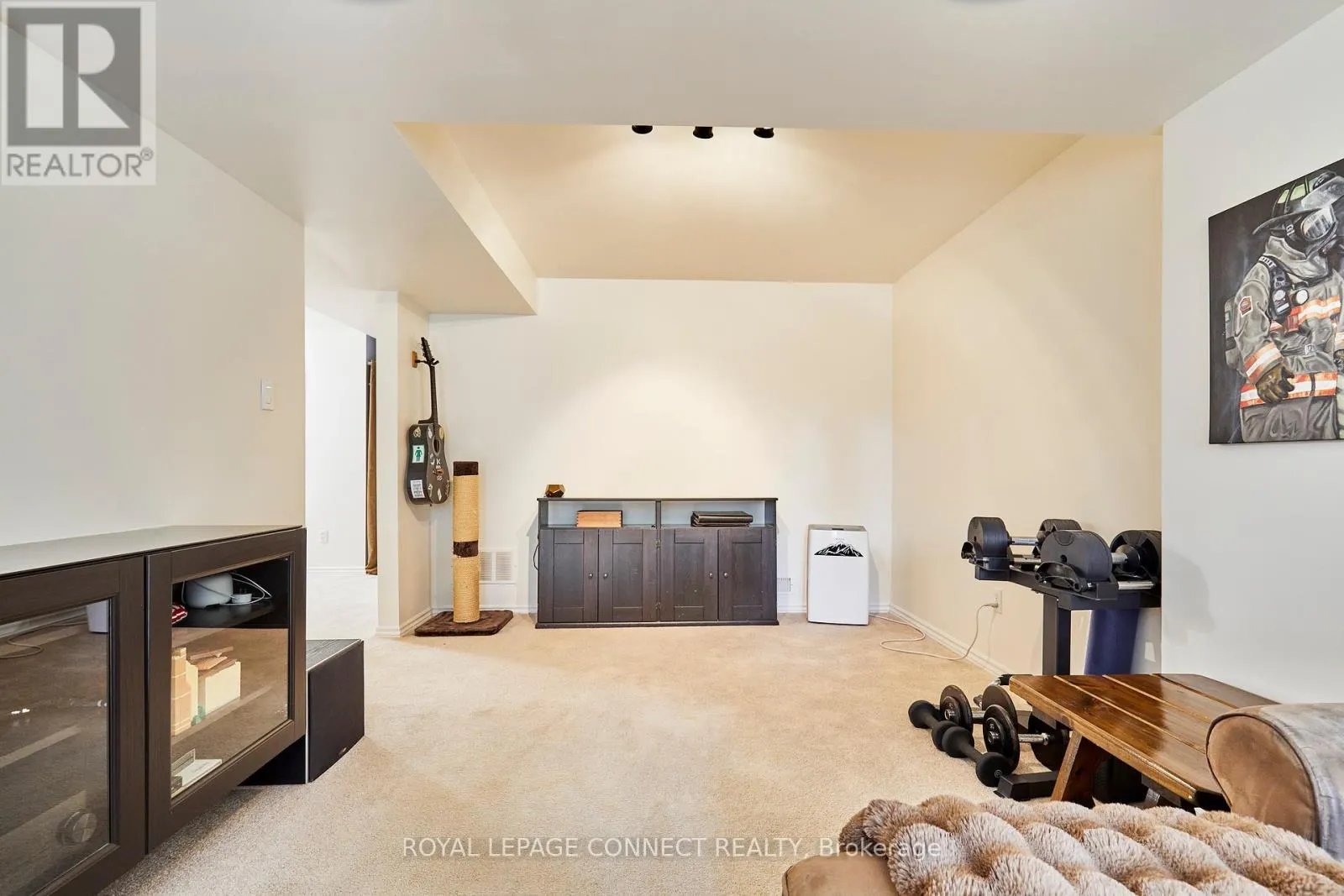 42 ELEPHANT HILL DRIVE