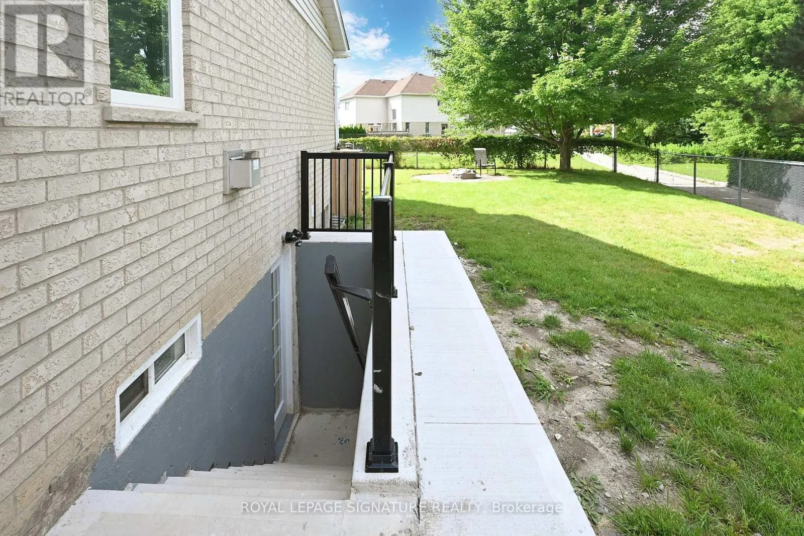BSMT - 1018 GLENBOURNE DRIVE