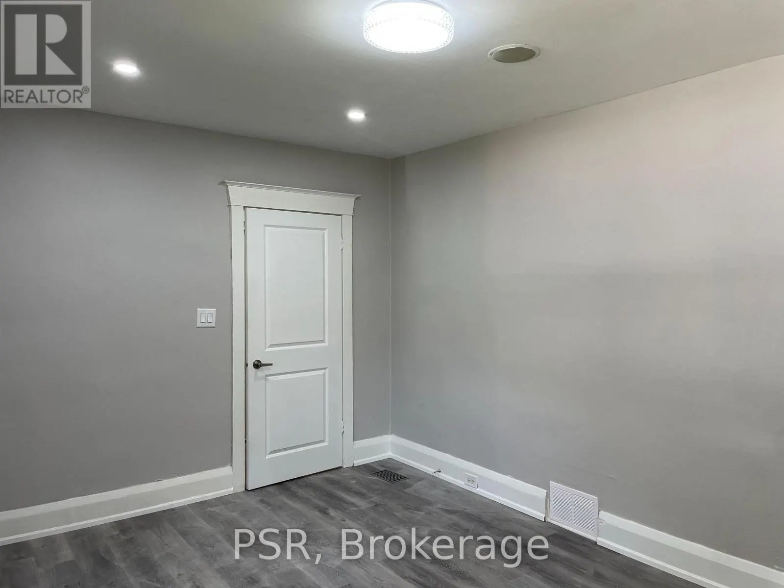 ROOM 1 - 377 STRATHMORE BOULEVARD