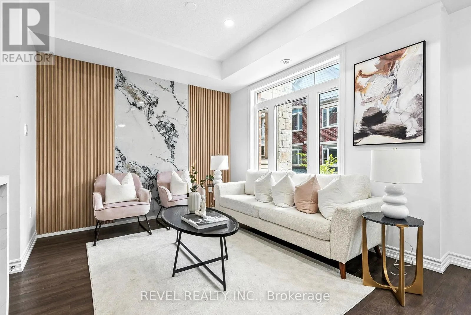 2621 GARRISON CROSSING