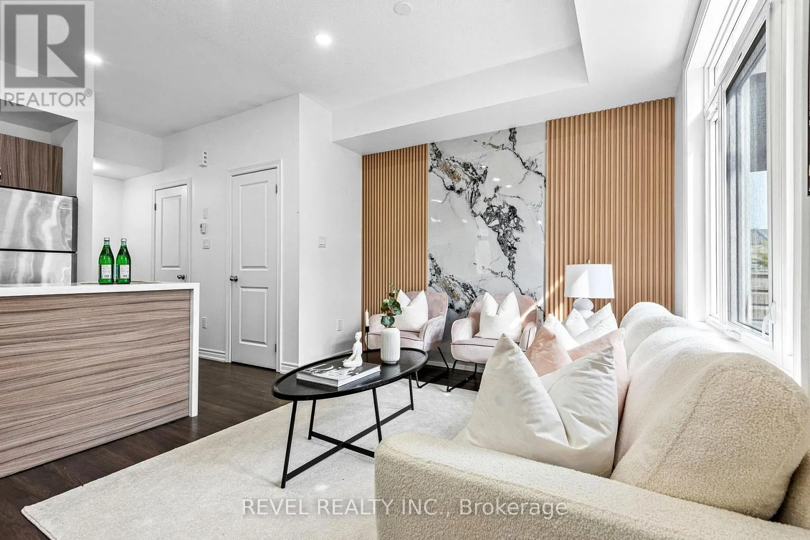 2621 GARRISON CROSSING