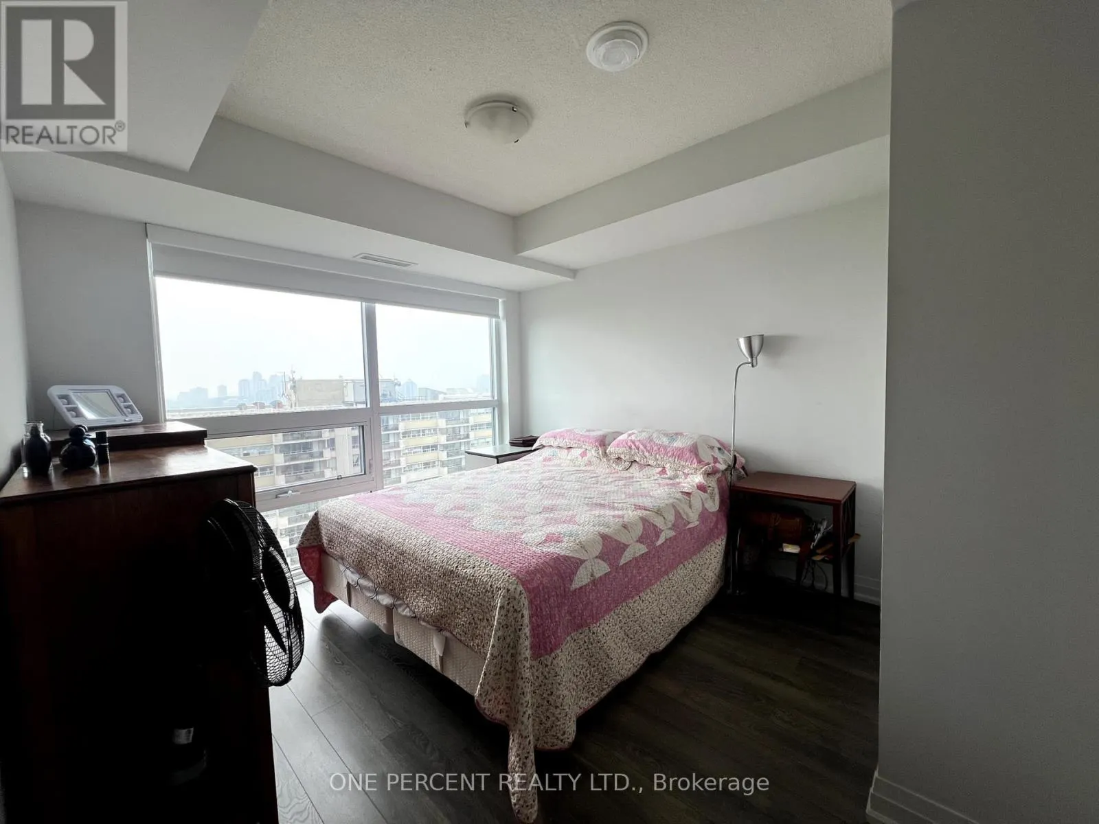 2108 - 20 MEADOWGLEN PLACE