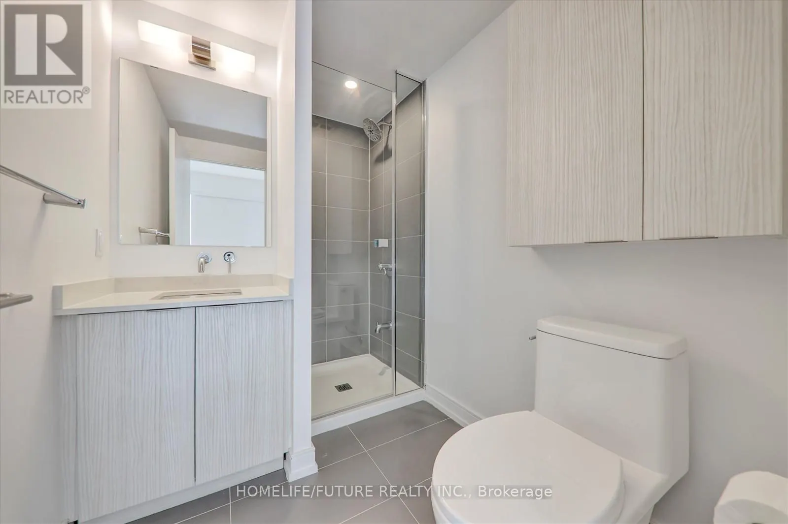 11 - 168 CLONMORE DRIVE
