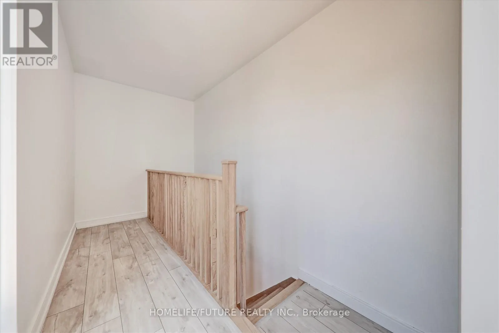 11 - 168 CLONMORE DRIVE