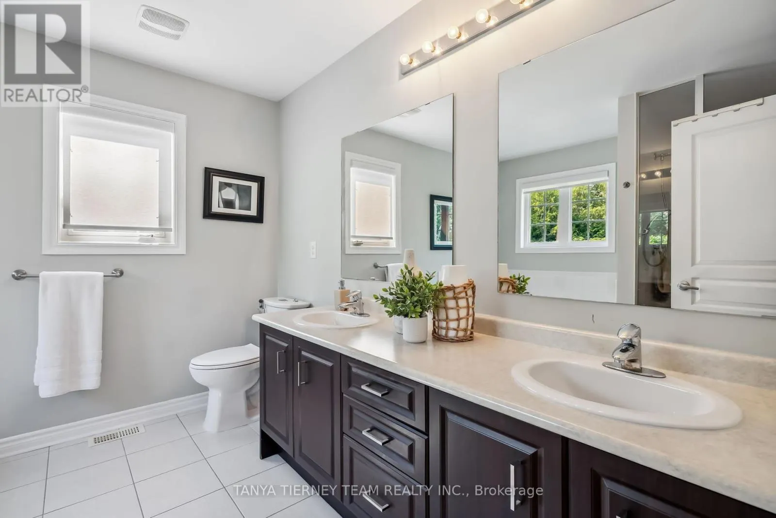 165 RIVERS EDGE PLACE