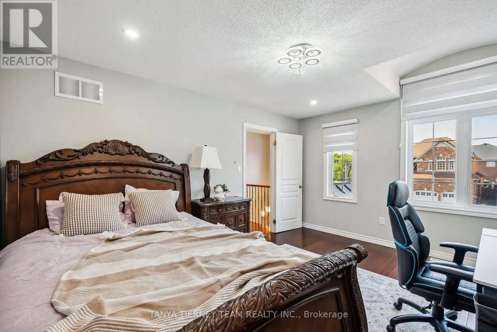 165 RIVERS EDGE PLACE