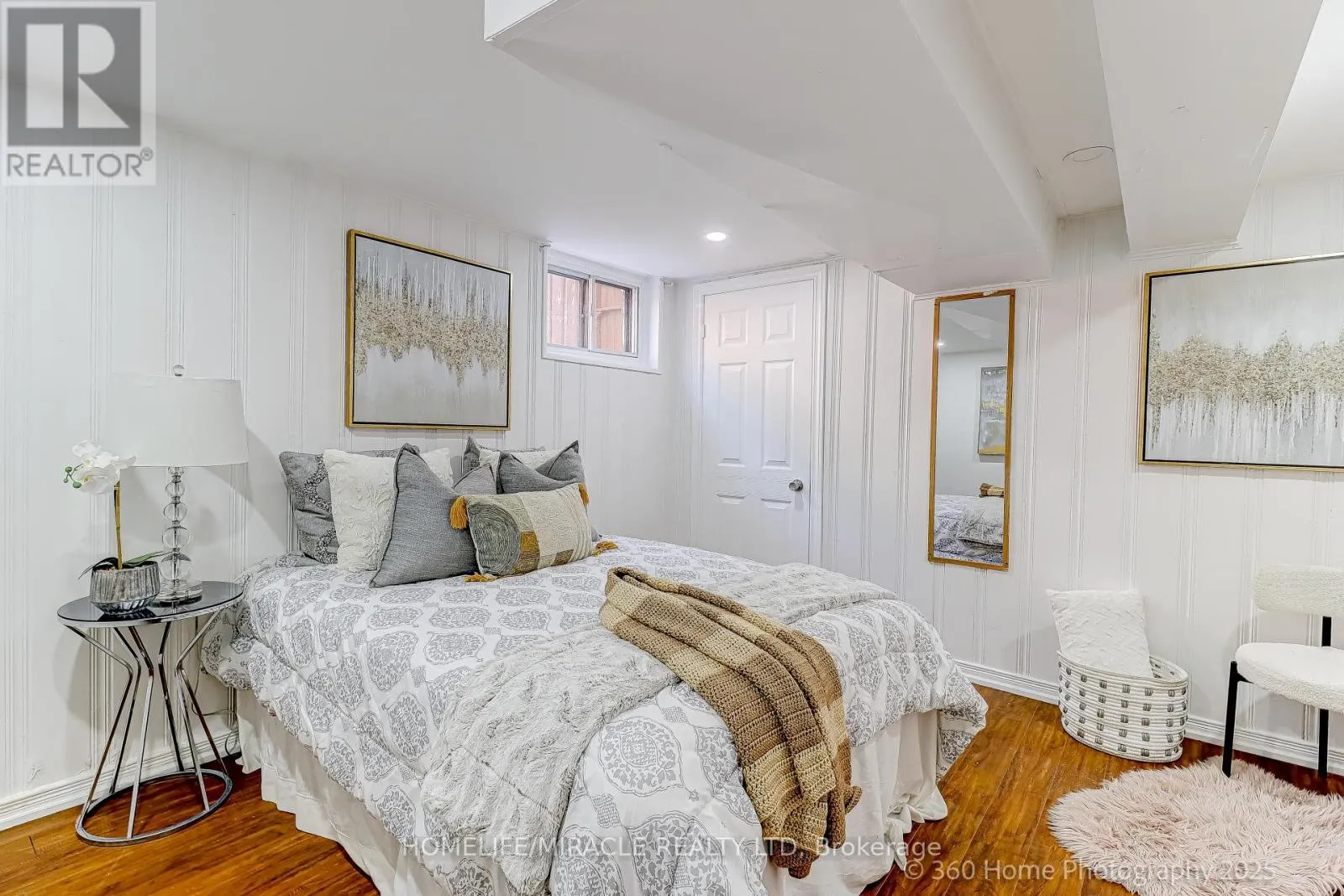 34 MERRIAN ROAD