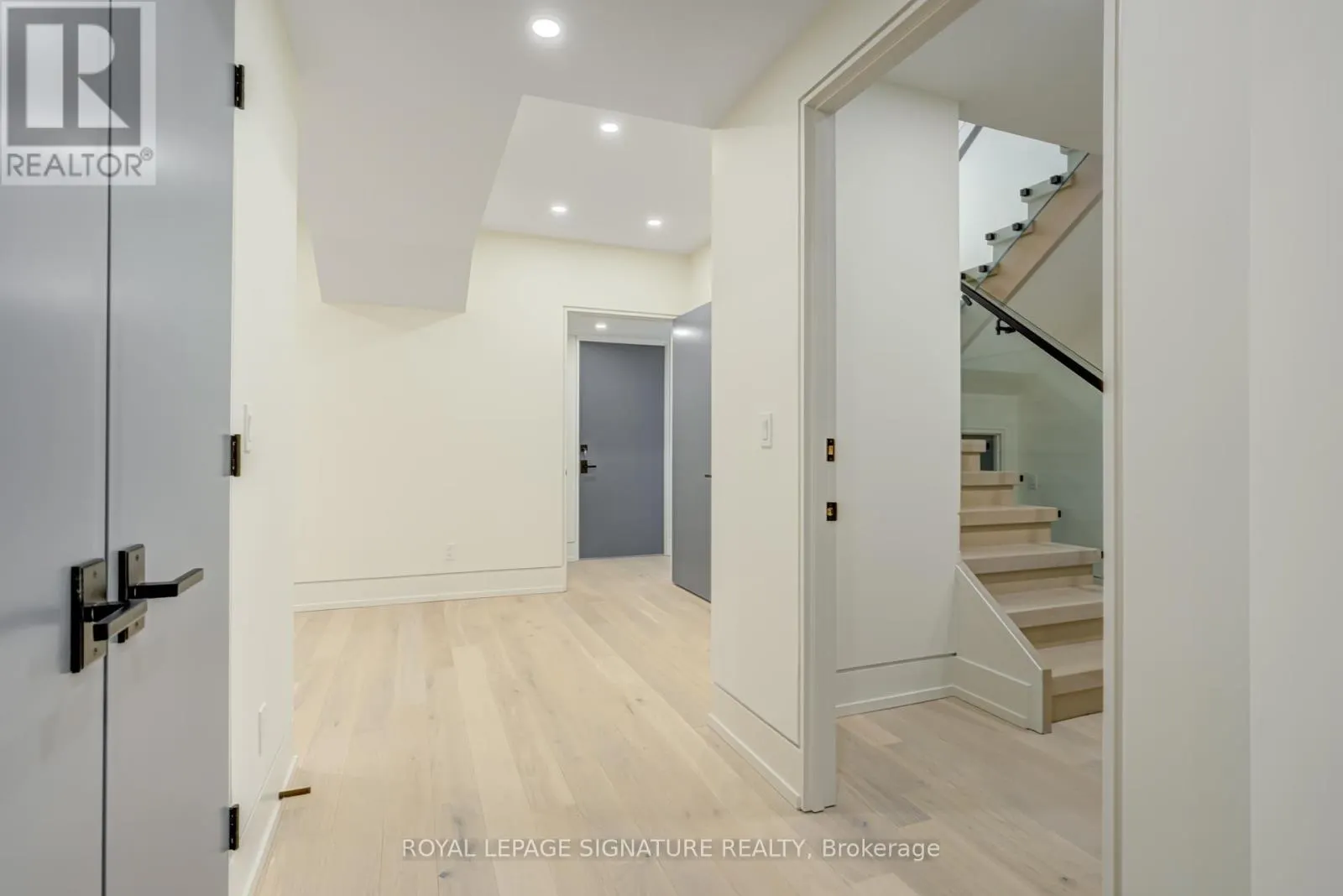 LOWER LEVEL - 27 SCOTLAND ROAD