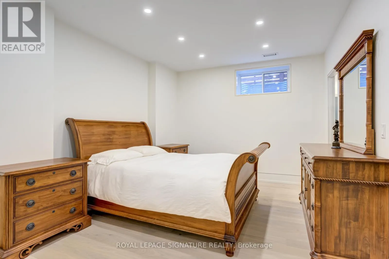 LOWER LEVEL - 27 SCOTLAND ROAD