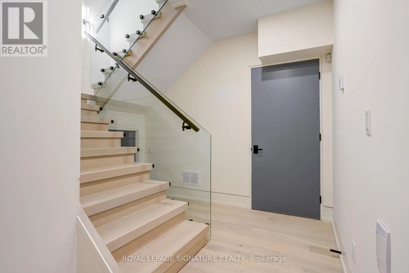 LOWER LEVEL - 27 SCOTLAND ROAD