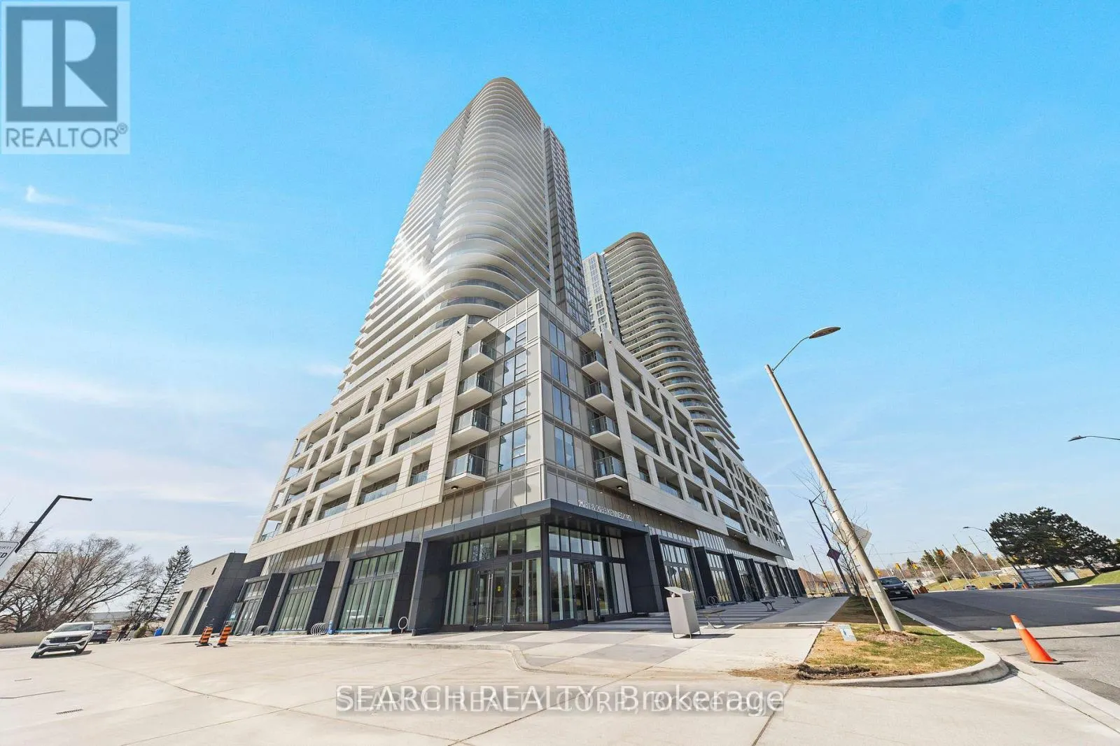 620 - 2033 KENNEDY ROAD
