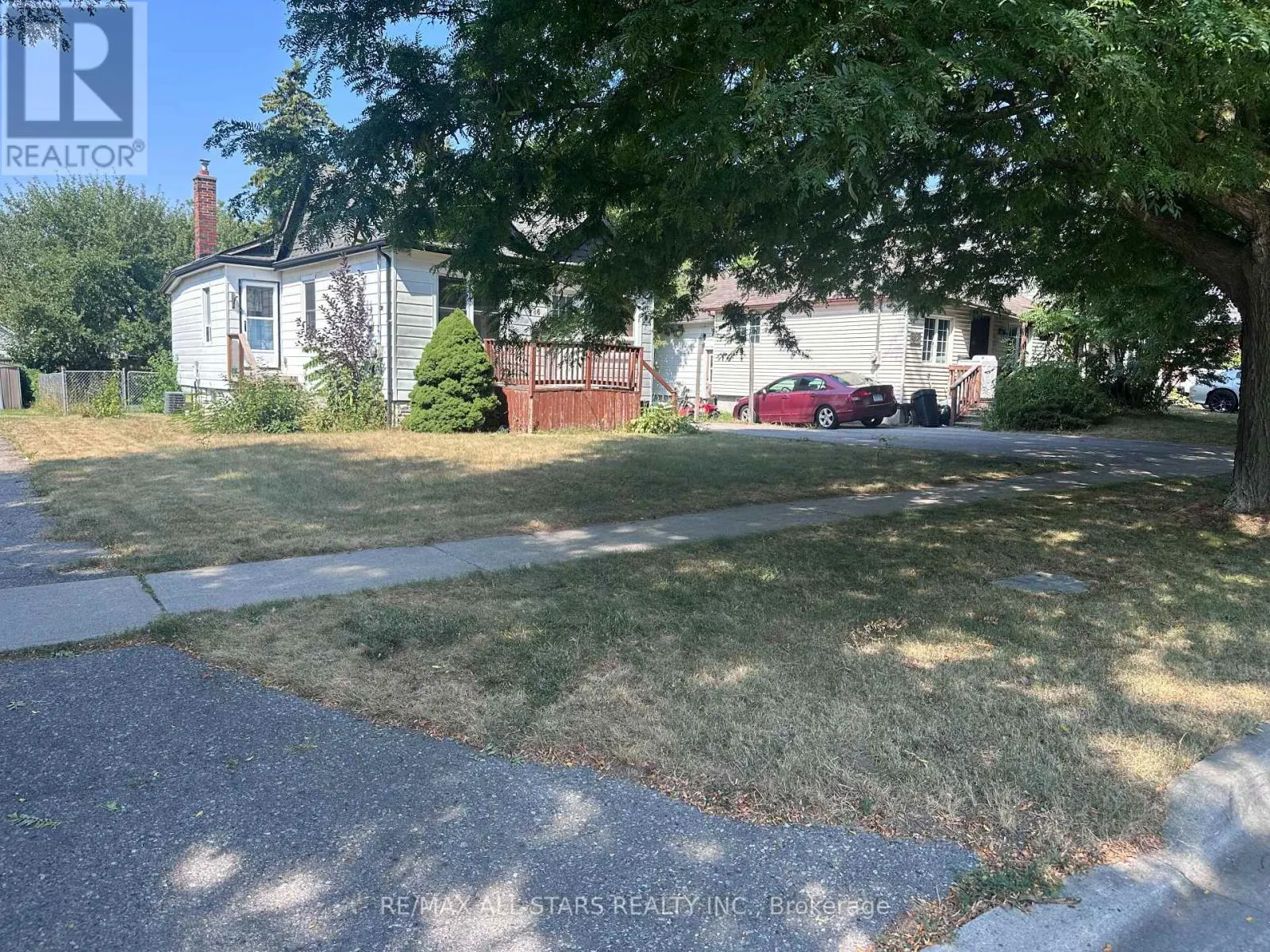 86 CROMWELL AVENUE
