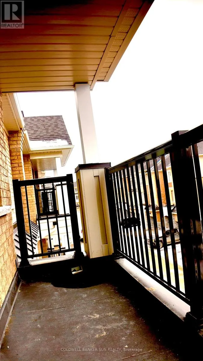 25 WATERSIDE WAY