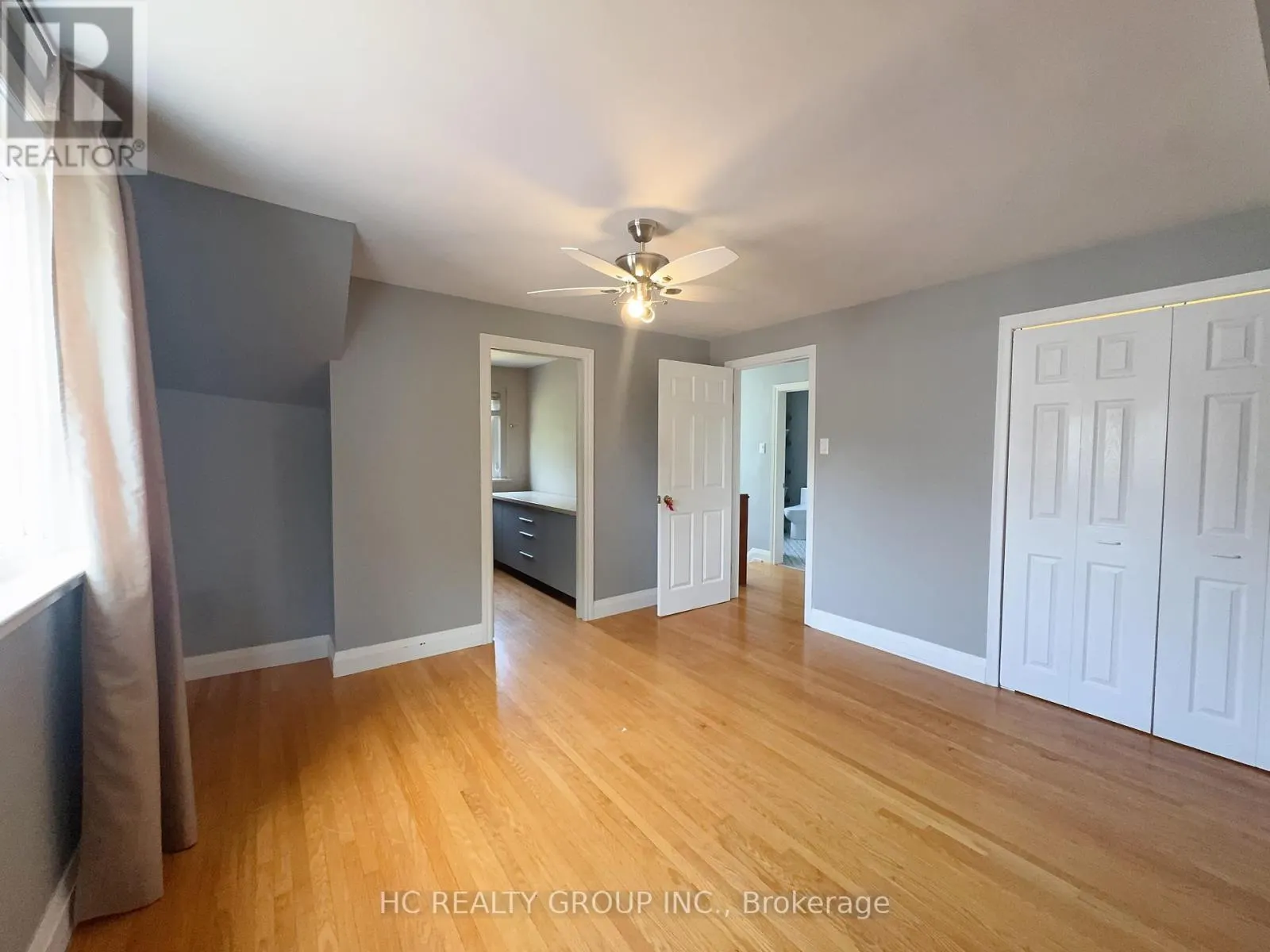 53 TREVERTON DRIVE