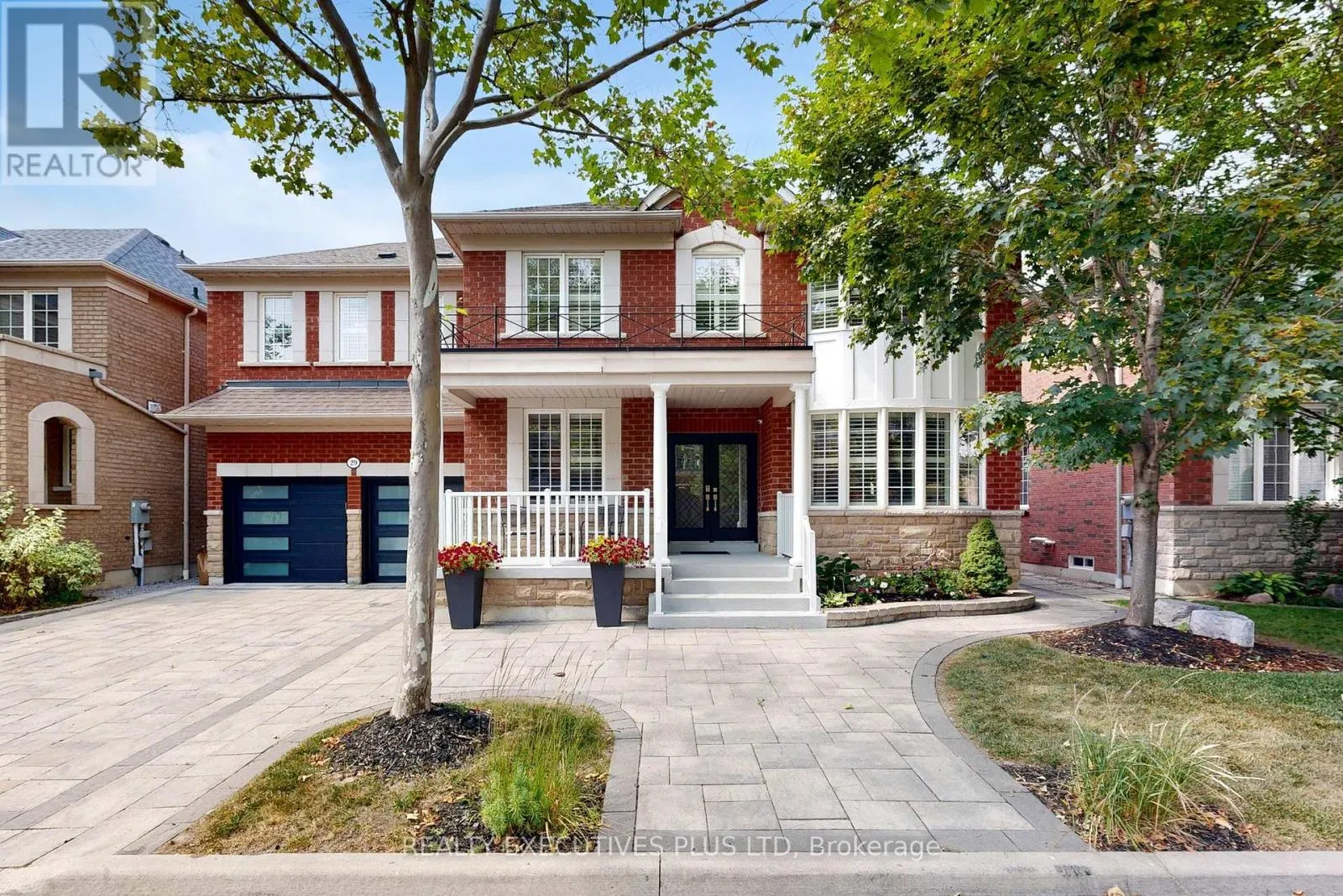 29 WESTON CRESCENT
