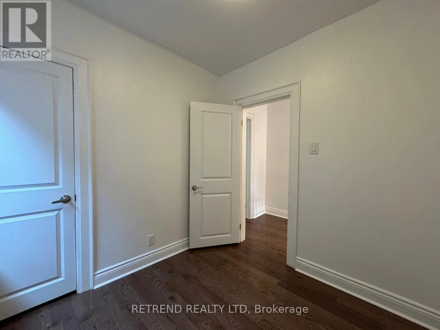 12 RUSHBROOKE AVENUE