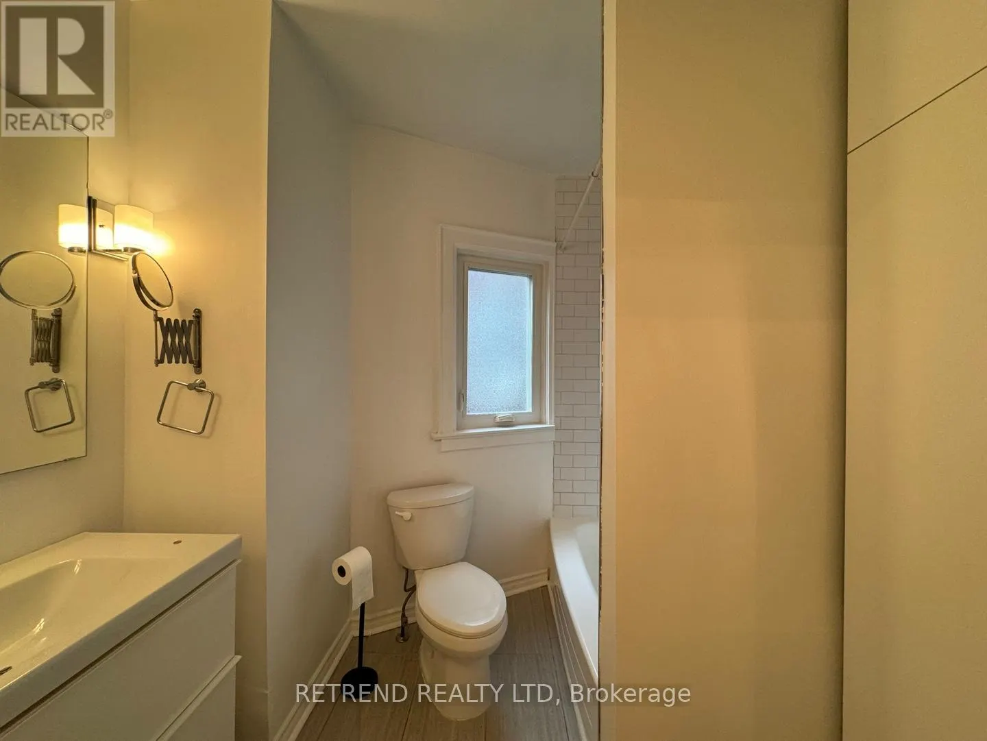 12 RUSHBROOKE AVENUE