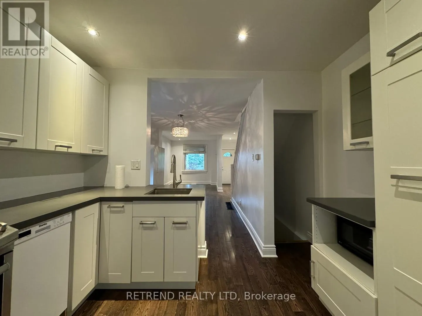 12 RUSHBROOKE AVENUE