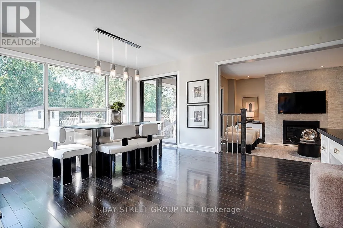 616 SHEPPARD AVENUE