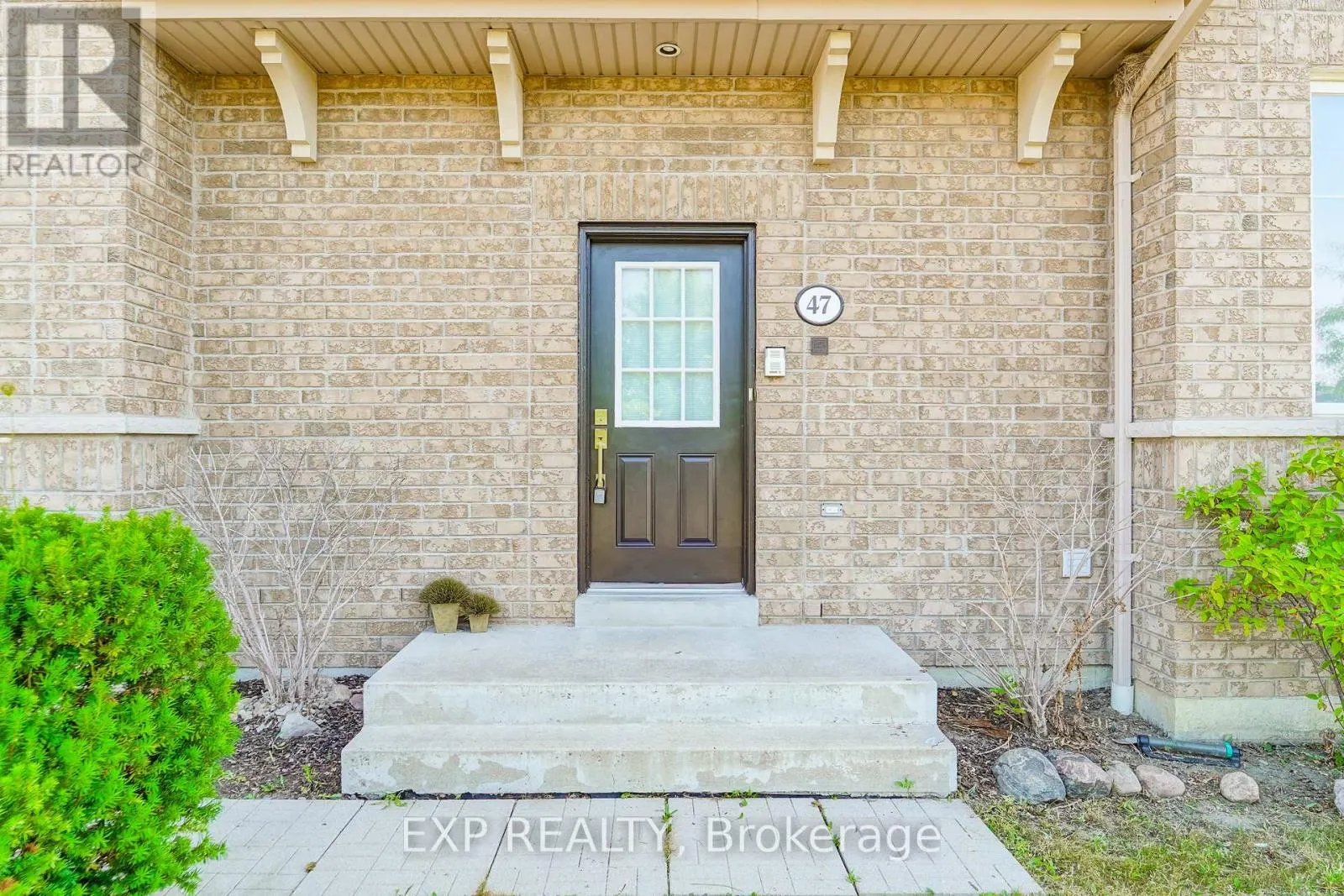 47 WESTRAY CRESCENT