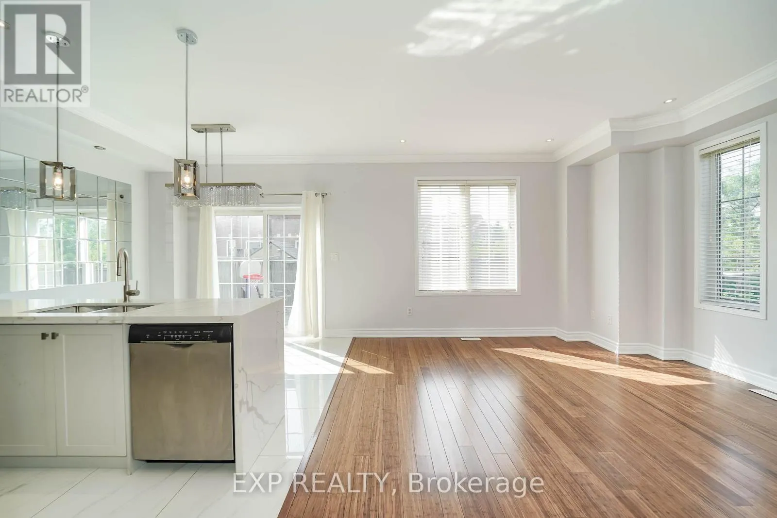 47 WESTRAY CRESCENT