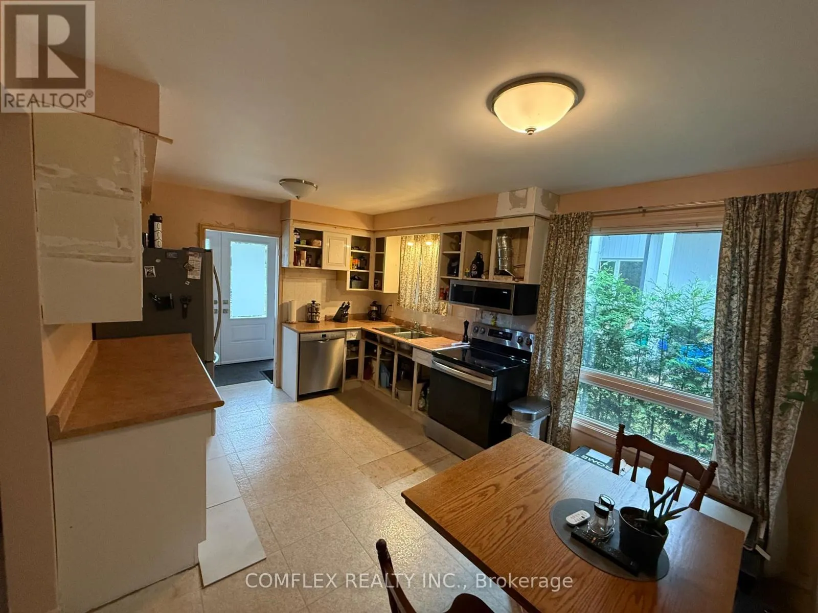 452 JULIANA DRIVE