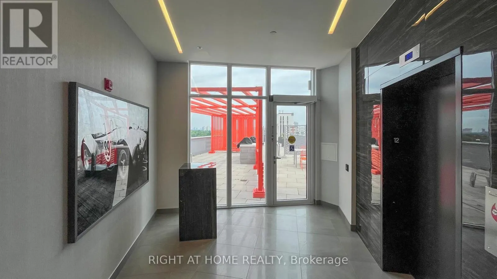 526 - 90 GLEN EVEREST ROAD
