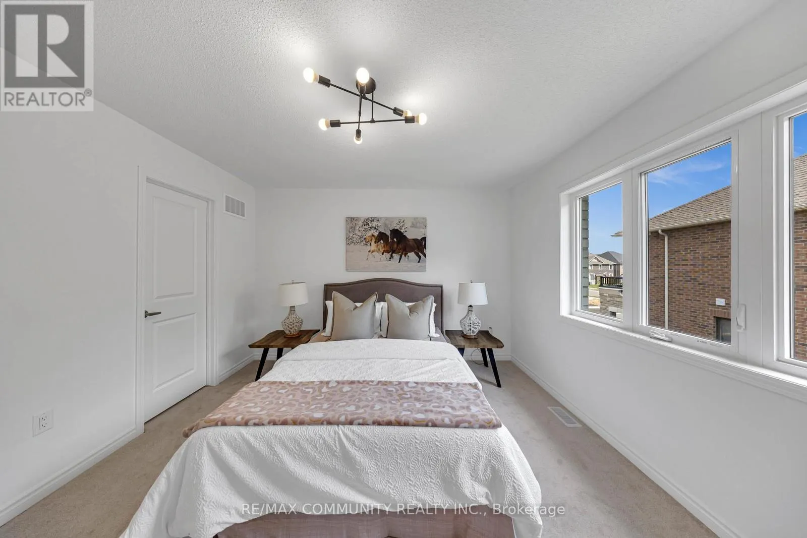 2979 HEARTWOOD LANE