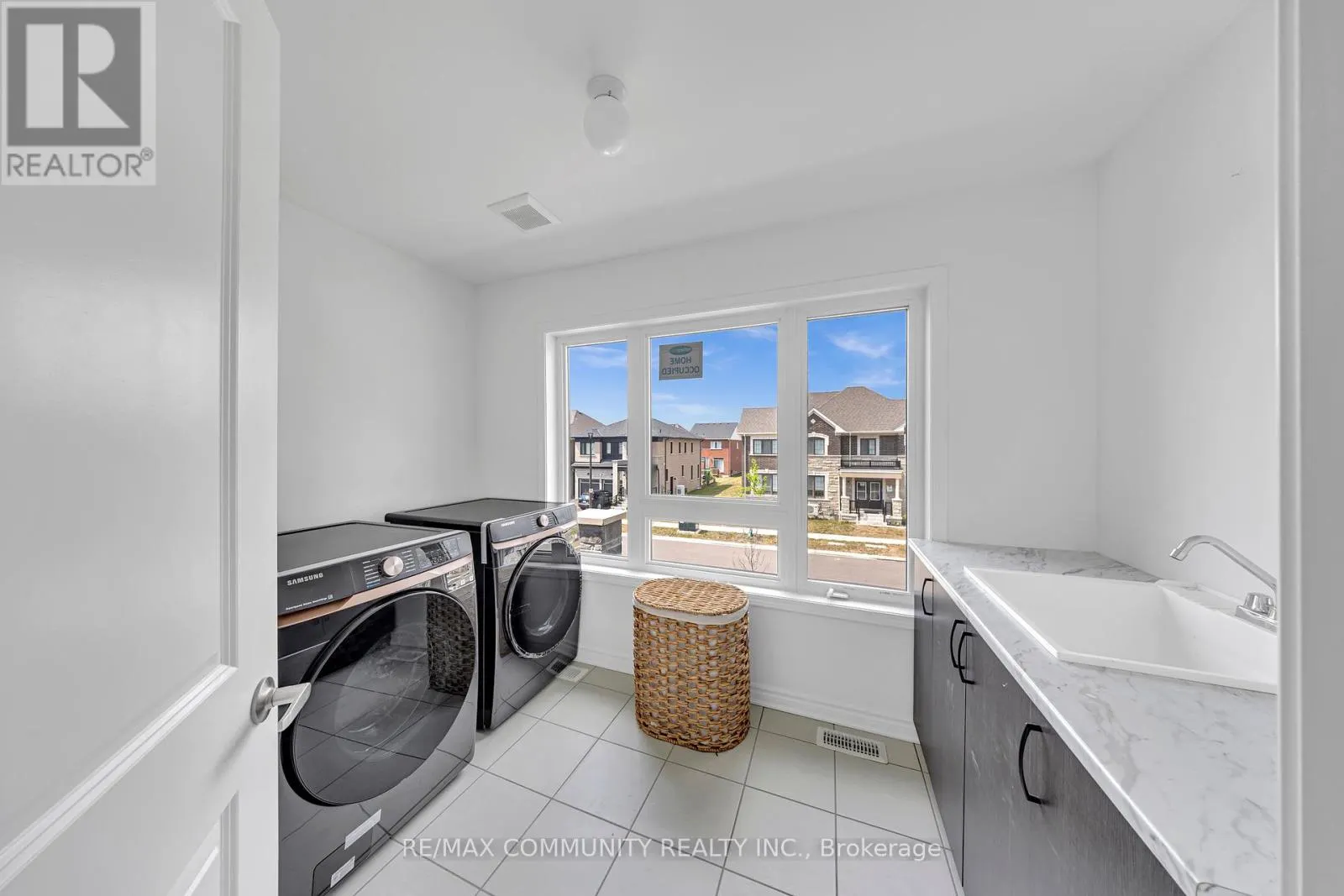 2979 HEARTWOOD LANE