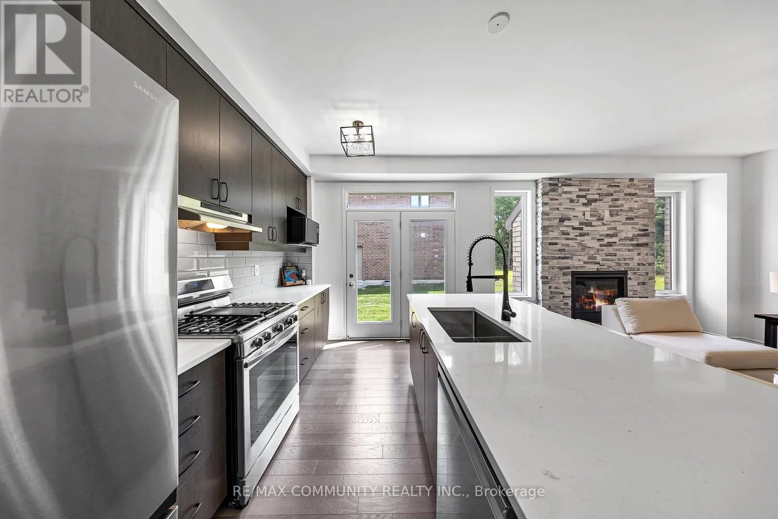 2979 HEARTWOOD LANE
