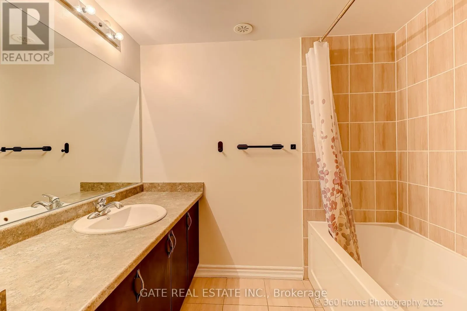 1757 REX HEATH DRIVE