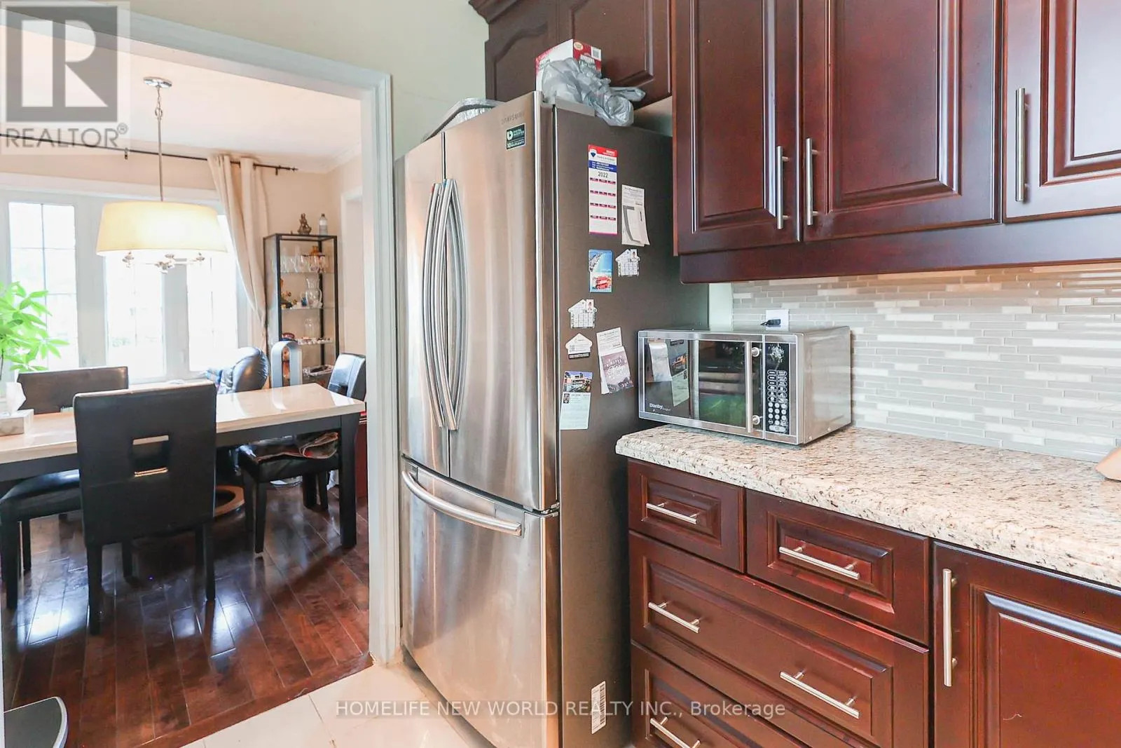 34 GREYLAWN CRESCENT